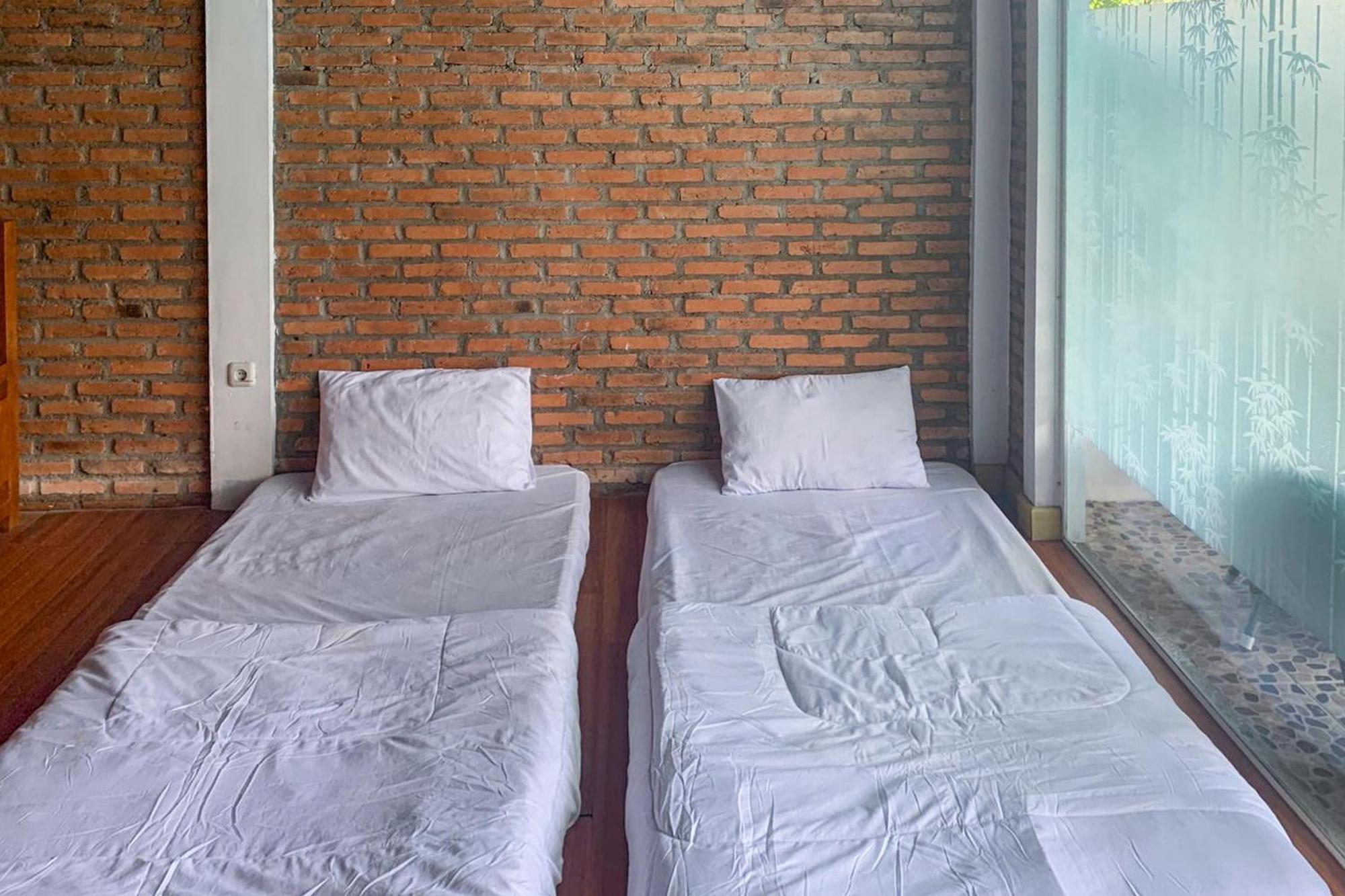 Urbanview Hotel Villa Q Gisting Bandjarnegeri Kültér fotó