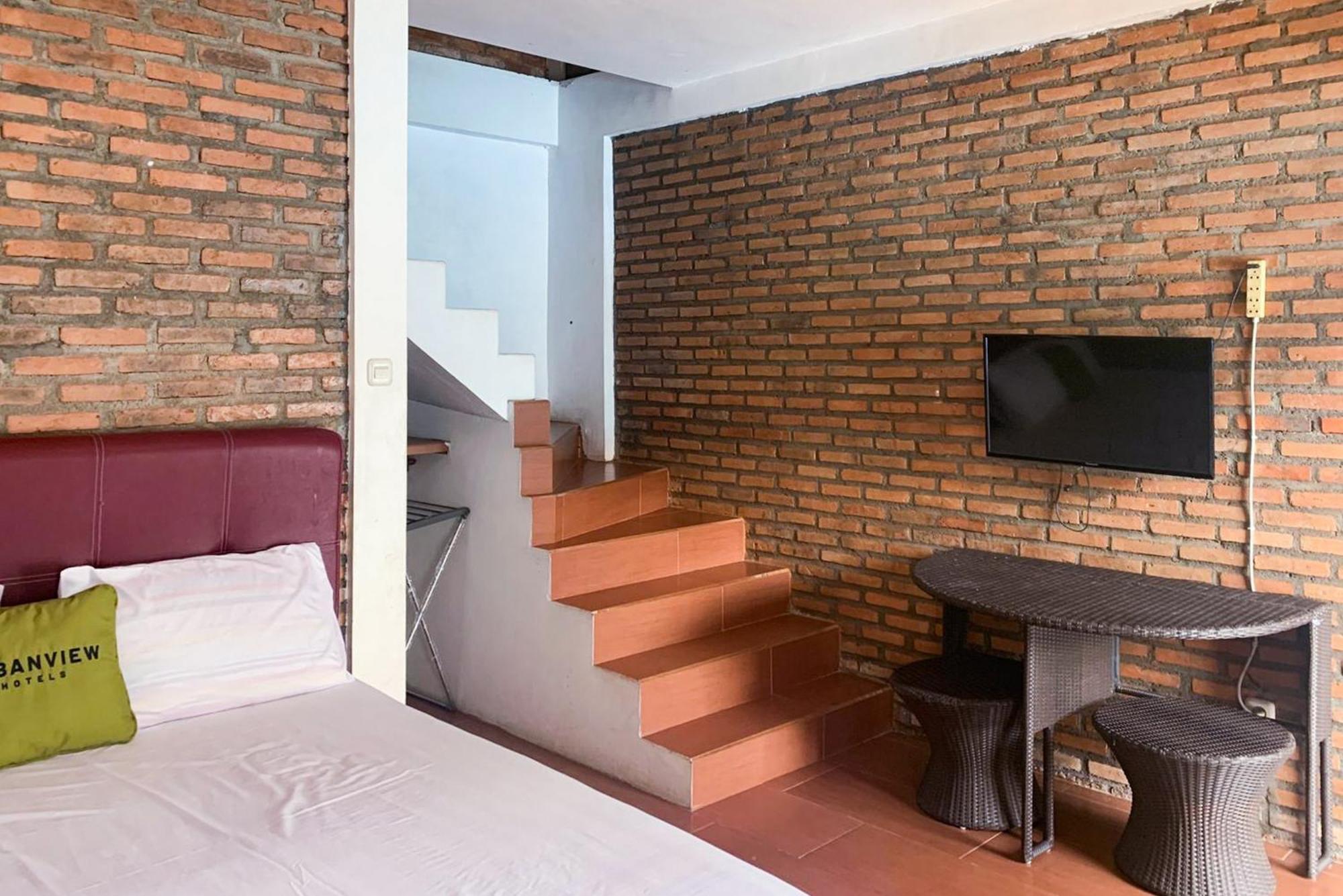 Urbanview Hotel Villa Q Gisting Bandjarnegeri Kültér fotó